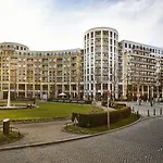 Hyperion Hotel