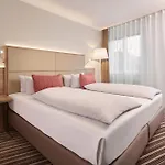 Hyperion Hotel 5*