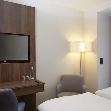 Hotel Hyperion