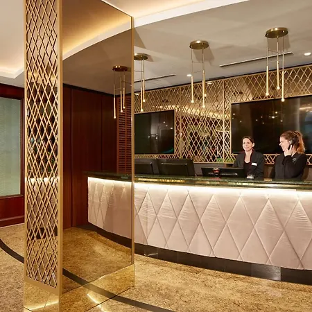 Hyperion 5* Berlin